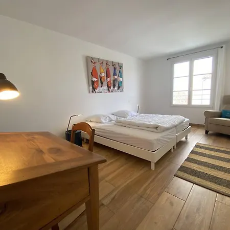 La Des Lauriers La Flotte