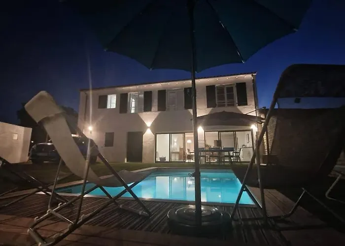 La Des Lauriers Vila *