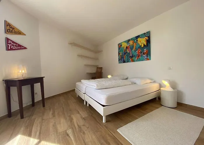 La Des Lauriers Vila