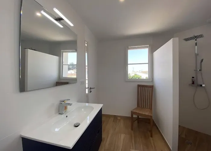 La Des Lauriers La Flotte